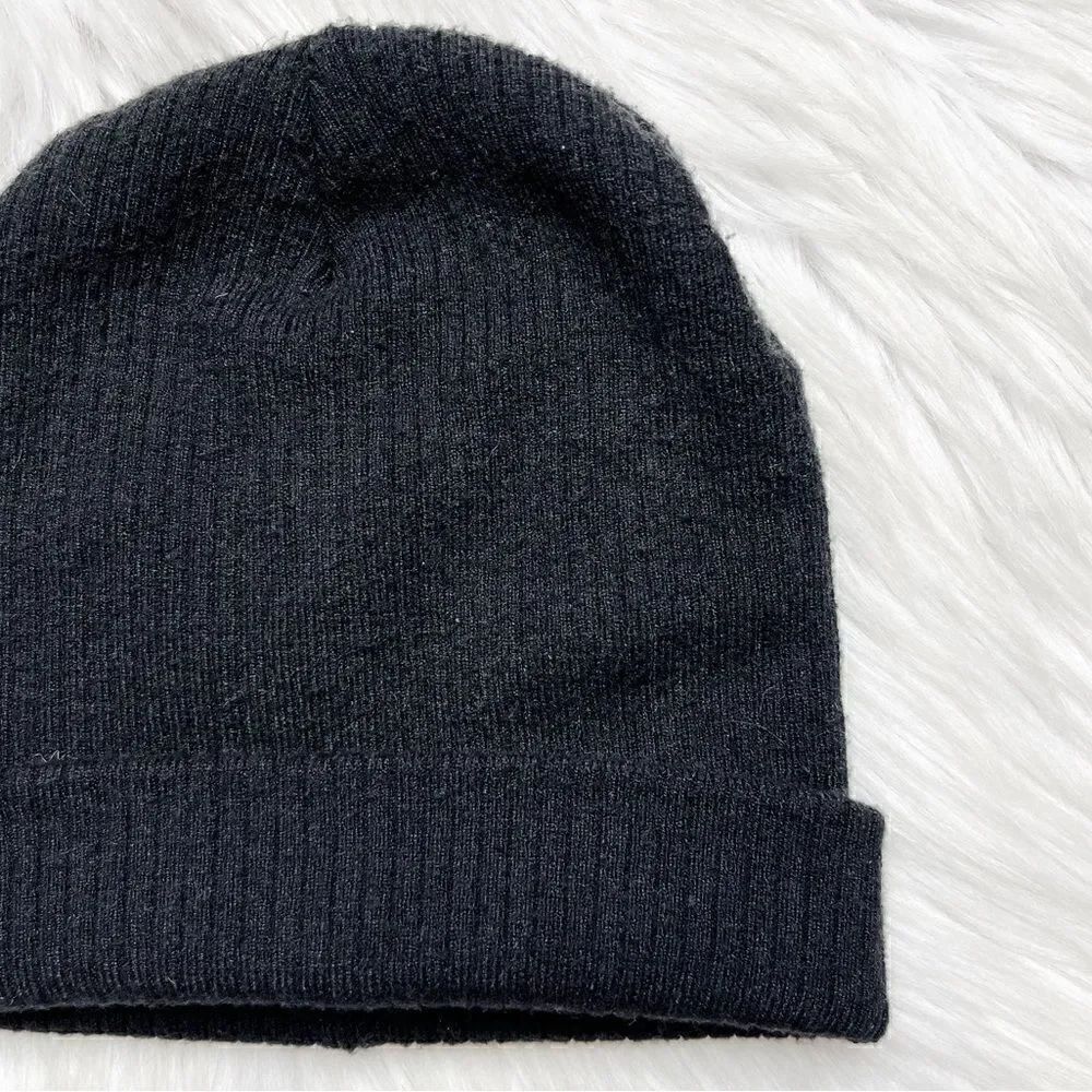 Time and Tru Ribbed Knit Beanie Black One Size